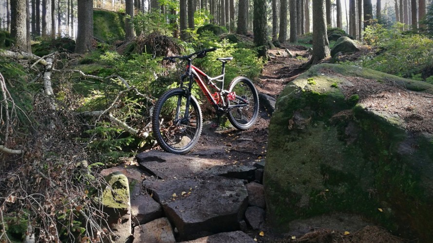Trutnov Trails: les, skály, traily a bikerské výzvy